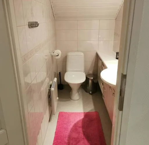 Willa Arctic Lakeside *