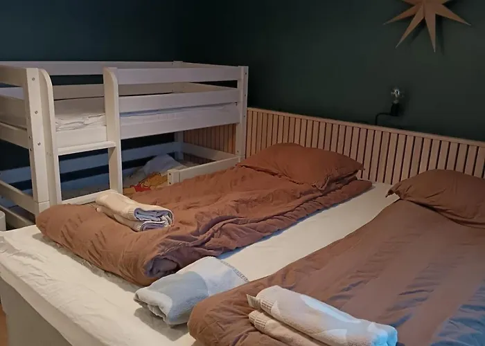 Willa Arctic Lakeside